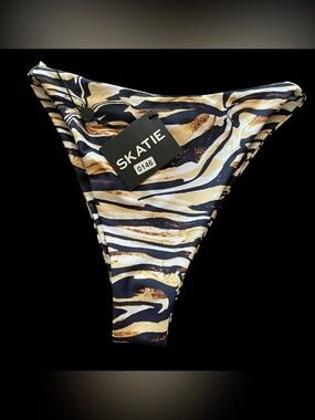 SKATIE  Bikini Bottom Animal Print High Cut Cheeky Swimwear XS NWT $66